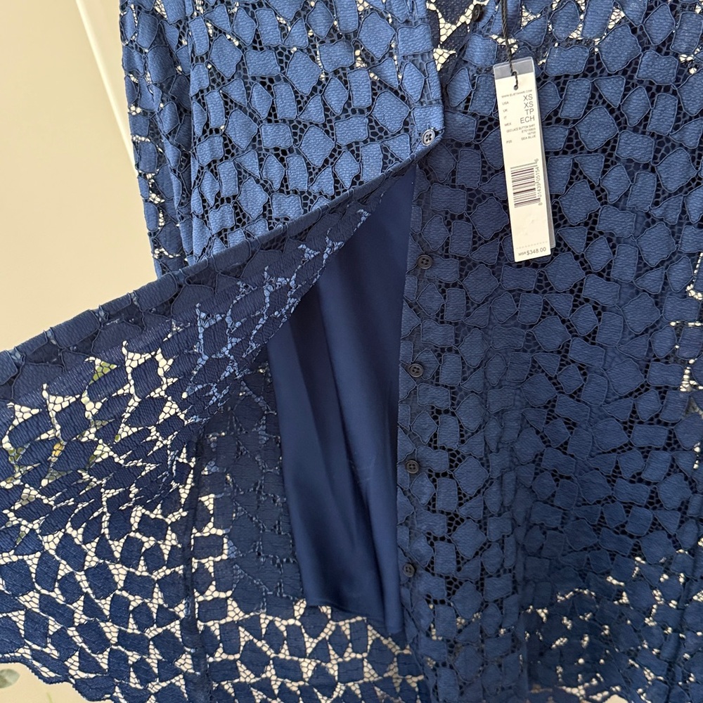 Ellie Tahari Geo Lace Button Shirt Sea Blue Size XS - Picture 5 of 14